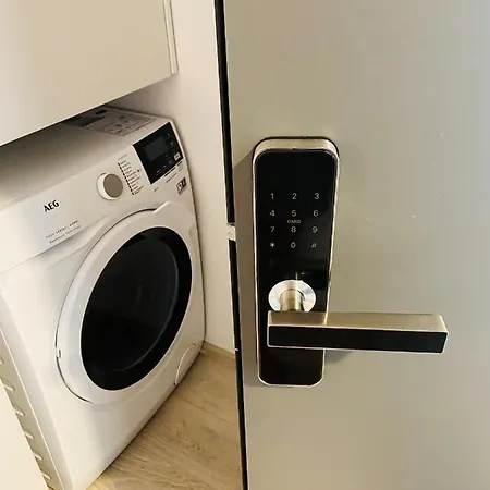 Mikis Apartament, Mano Jura 2, Kunigiskiai