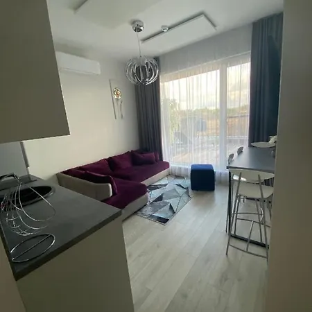 Mikis Apartament, Mano Jura 2, Kunigiskiai